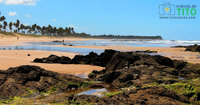 Praia de Santo Antônio, no Litoral Norte da Bahia - Por Tito Garcez Praia de Santo Antônio, no Litoral Norte Baiano