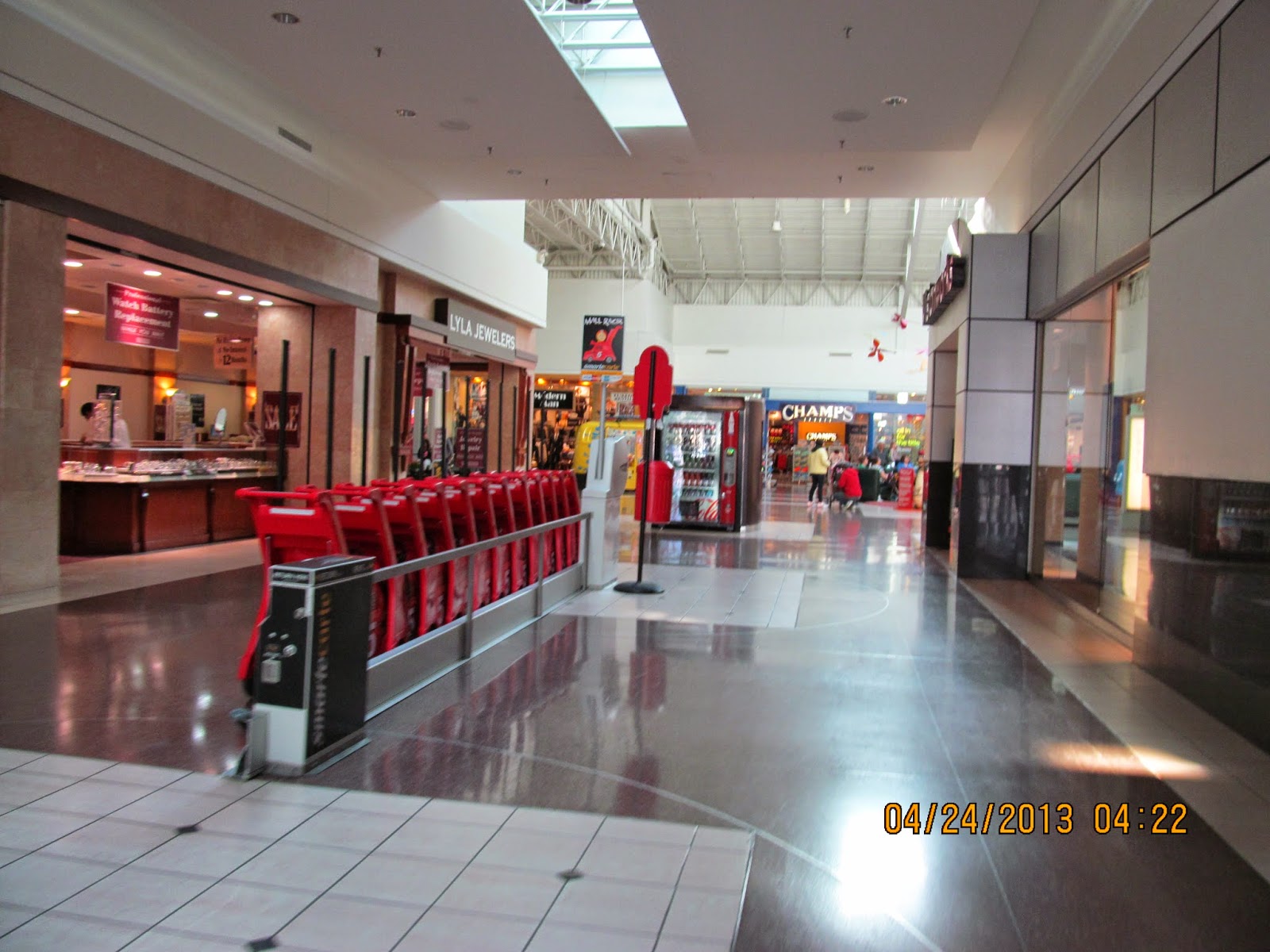 Trip to the Mall Chicago Ridge Mall (Chicago Ridge, IL)