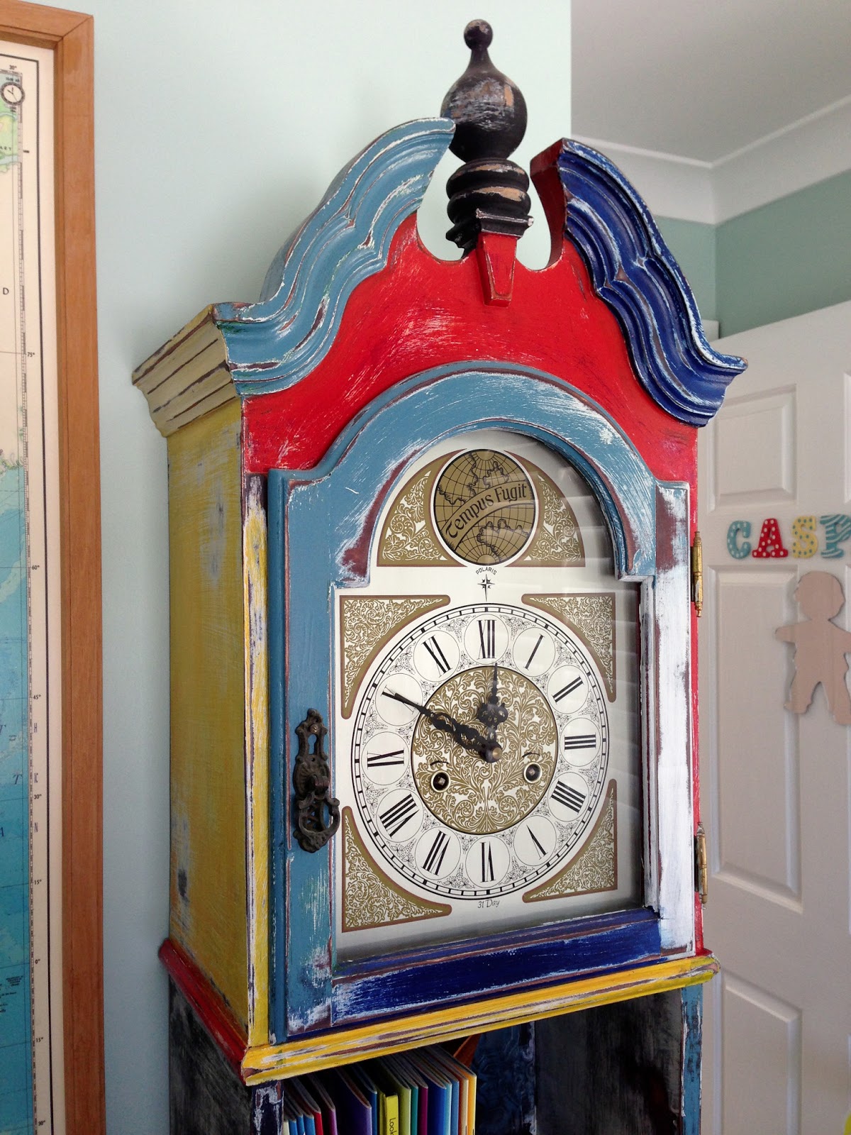 beautiful junk Rainbow Clock Shelf