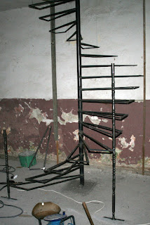 Twenty steps from bottom to top Twenty steps from bottom to top