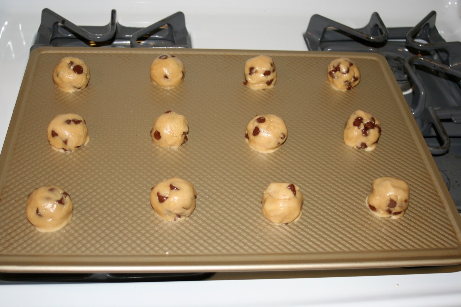 Home Trends Utah Soft Chewy Chocolate Chip Cookies (made with pudding