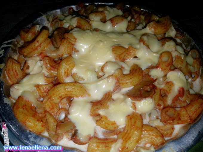 Curry Cheese Baked Macaroni 