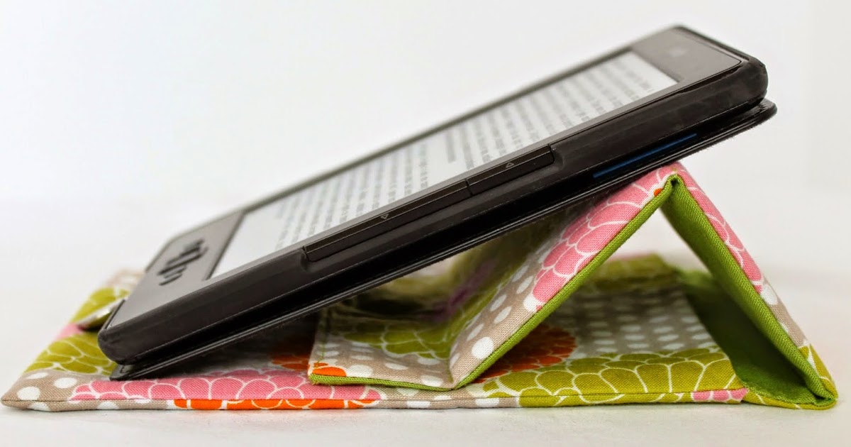 Totally Tutorials Tutorial How to Make a Prop Up Tablet Case