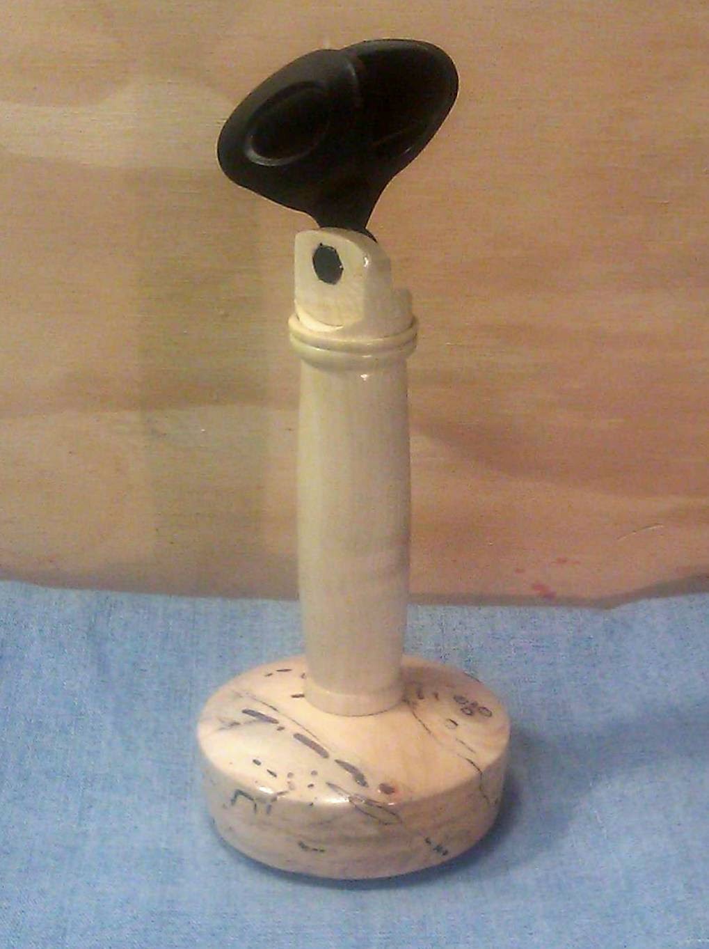 The Wood Knack Making a maple microphone stand