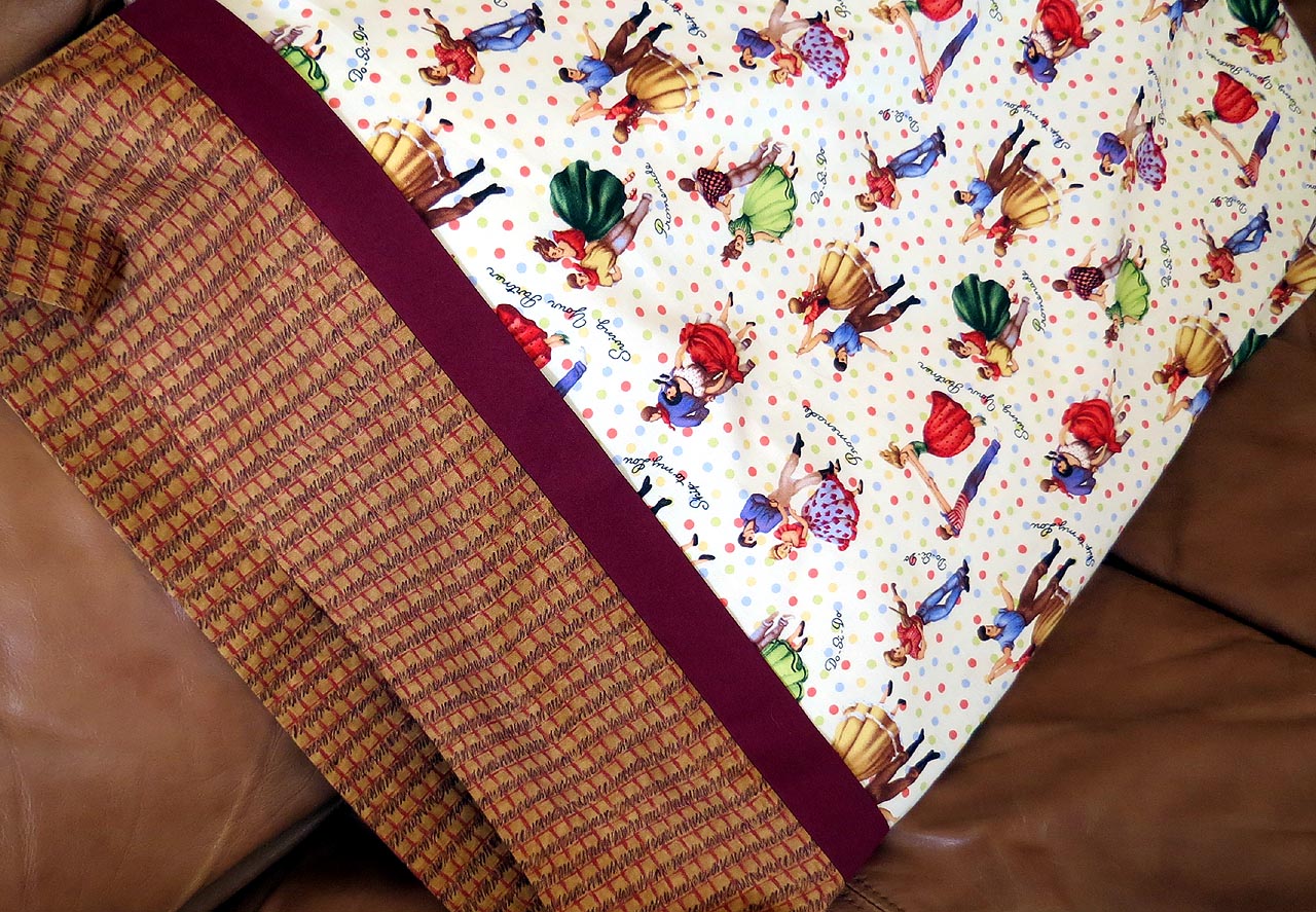Sew, What's Cookin'? Update Homemade Pillowcases