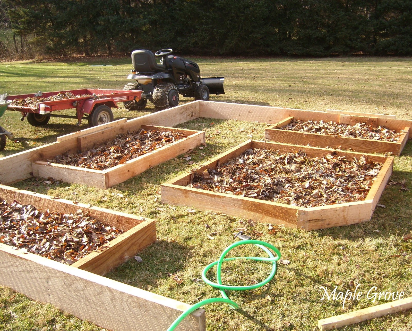Maple Grove Raised Bed Gardening with Compost Sandwiches