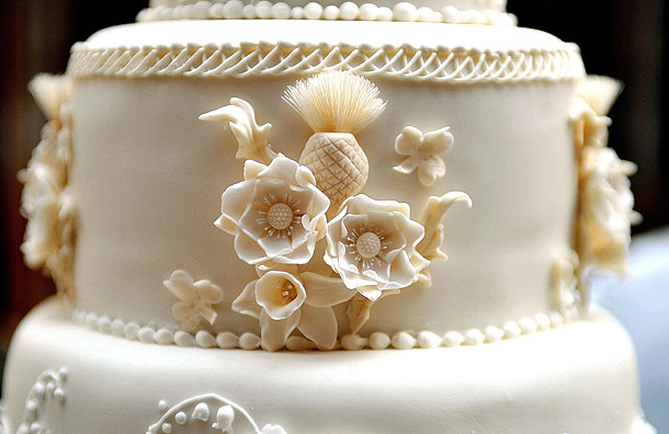 queen elizabeth 2 wedding cake. queen elizabeth ii wedding