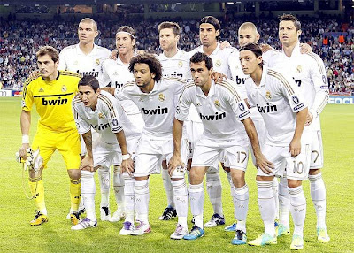 Team photo: Real Madrid CF season 2011-2012
