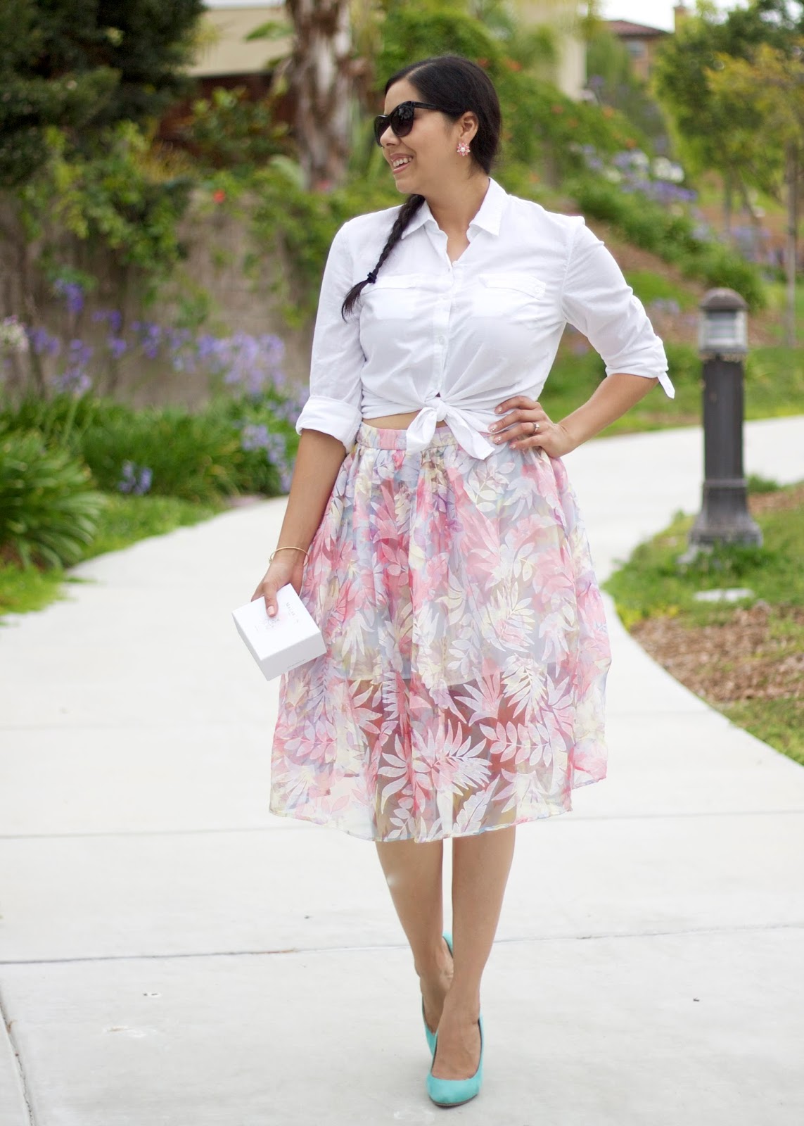 Pastel Summer Pastels in Summer, white button up, tommy hilfiger white button up, most comfortable white collared shirts