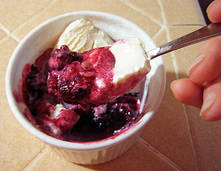 Spoonful of Blackberry Cobbler with Vanilla Bean Ice Cream