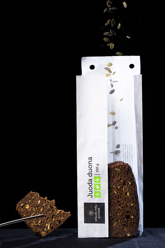 Rouge on bed Kitchen Mythbusters