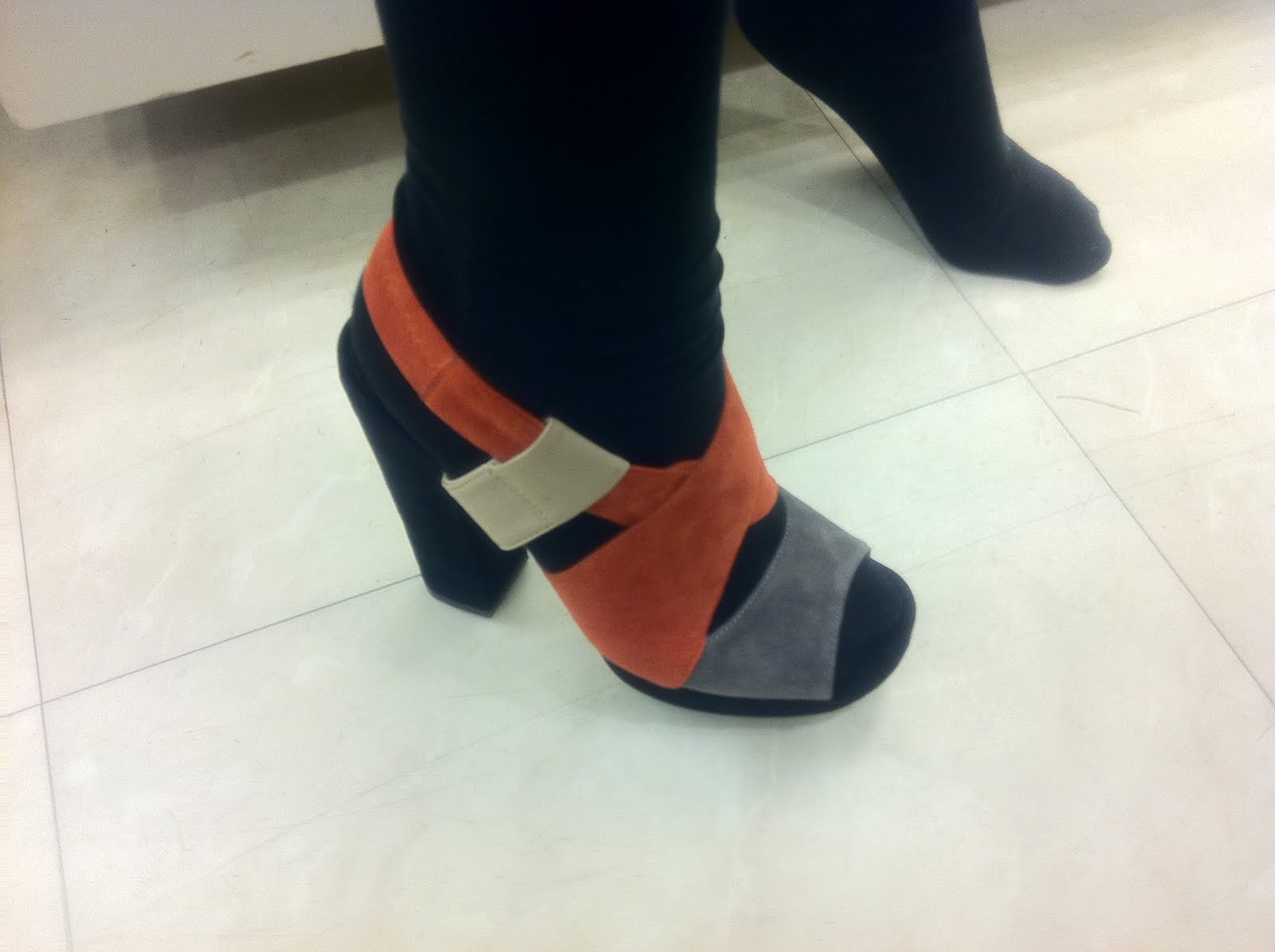  colourlove♥ Fashion Blog August 2011