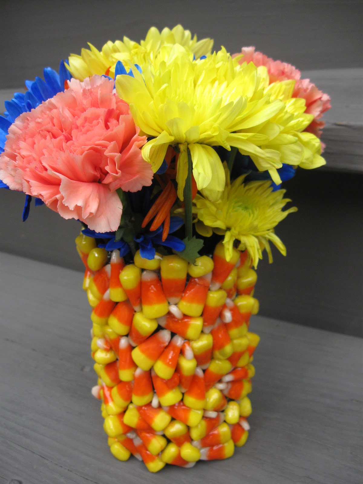 Craft Klatch ® Candy Corn Vase Craft Tutorial
