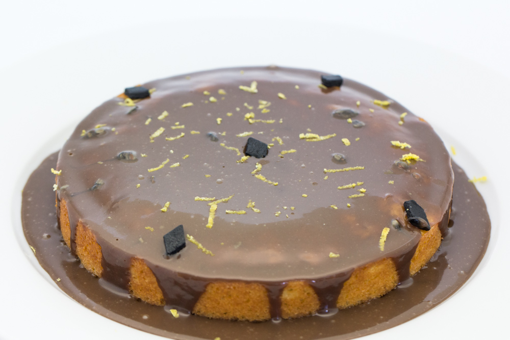 Hovkonditorn Lemon Licorice White Chocolate Cake