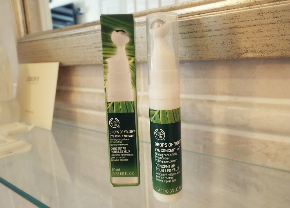 BEAUTY The Body Shop Drops of Youth Eye Concentrate Fizzy Peaches Blog