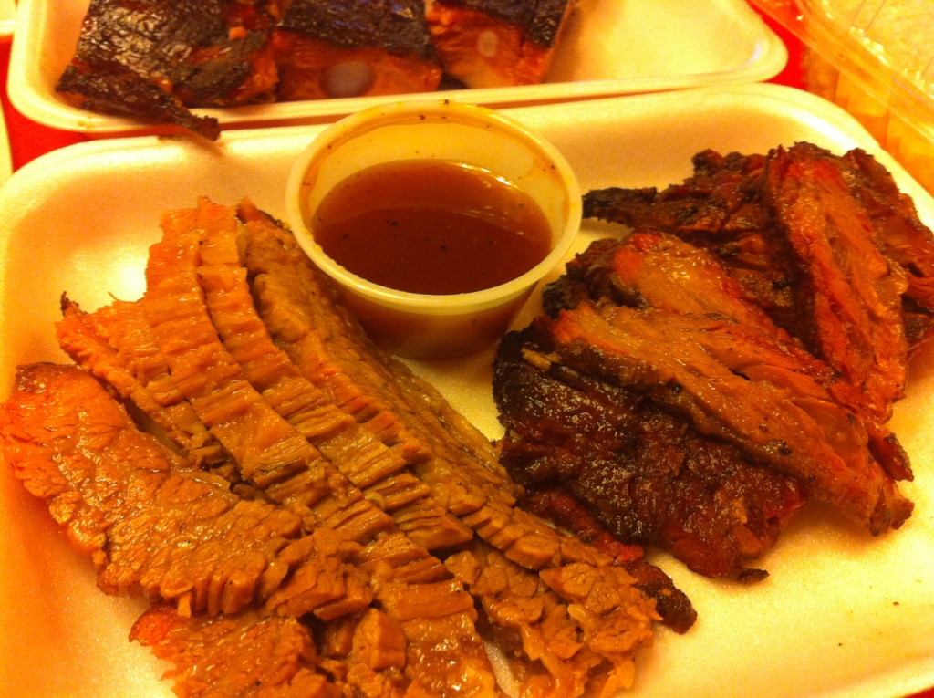 The Original Willie's BarBQ Texas Monthly
