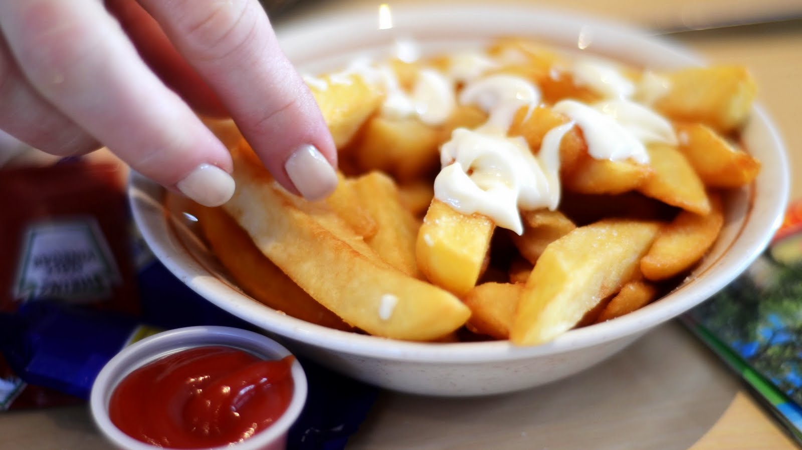 stuart webster photography Mince pie and chips