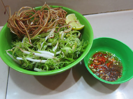 Bun Bo Hue Stall Ben Thanh Market Chomping Grounds