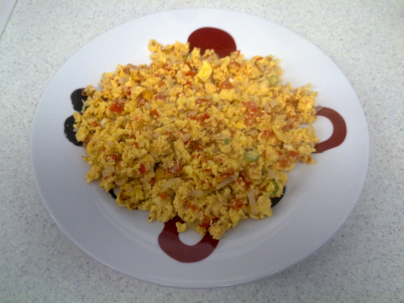 RECETAS DE TODO UN POCO Huevos a la mexicana