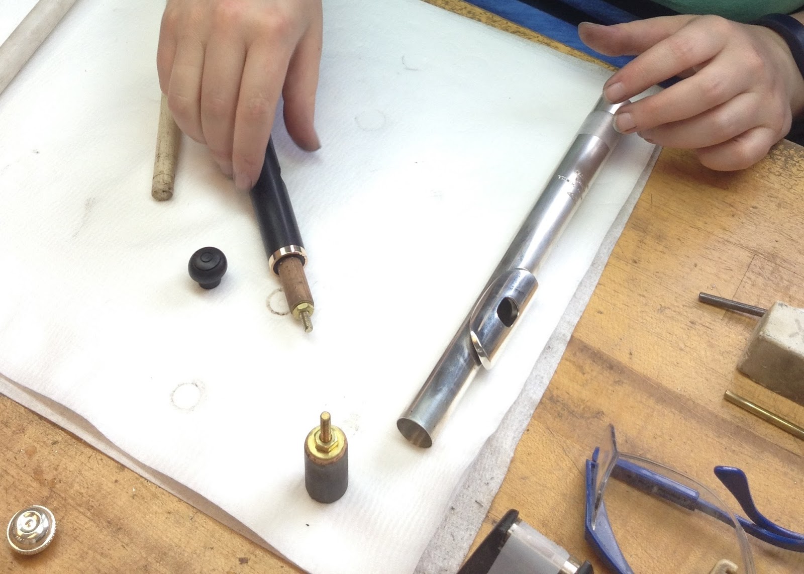 Flute Builder Replacing Headjoint Corks