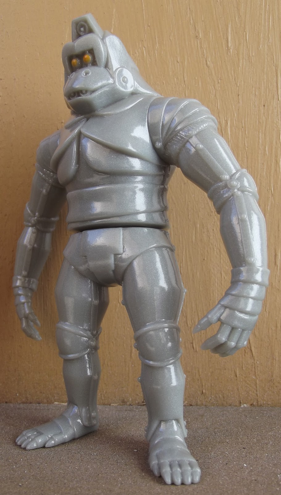 Raging Nerdgasm Mecha "Kong" Gorilla from Raymundo Toys care of