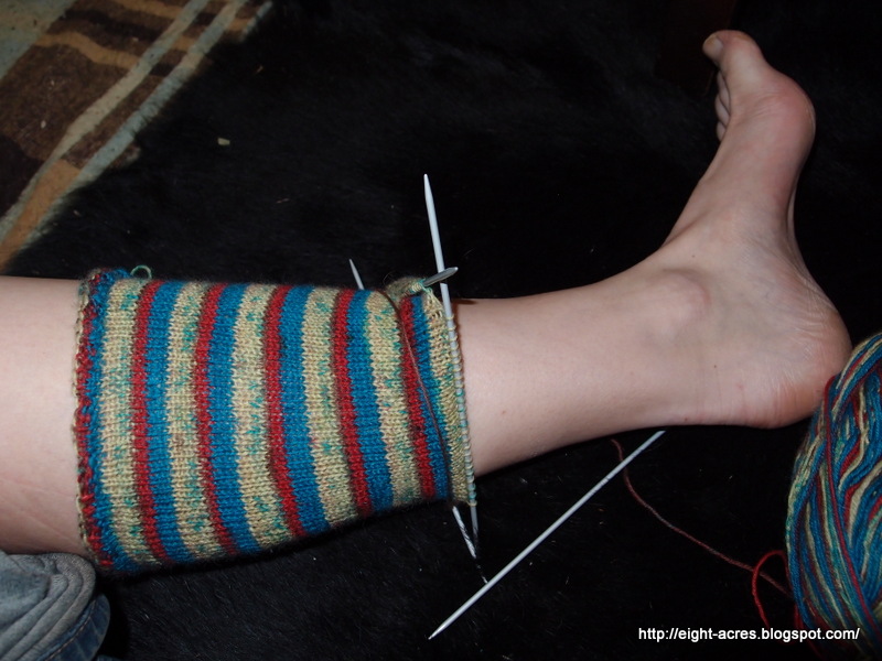 Knitting socks on four double-pointed needles