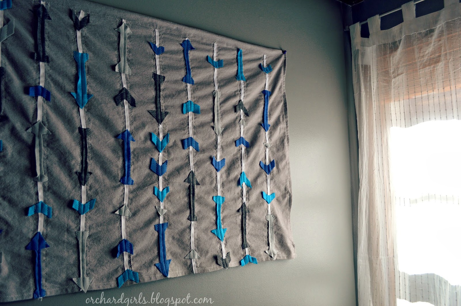 Orchard Girls DIY Modern Arrow Fabric Wall Hanging
