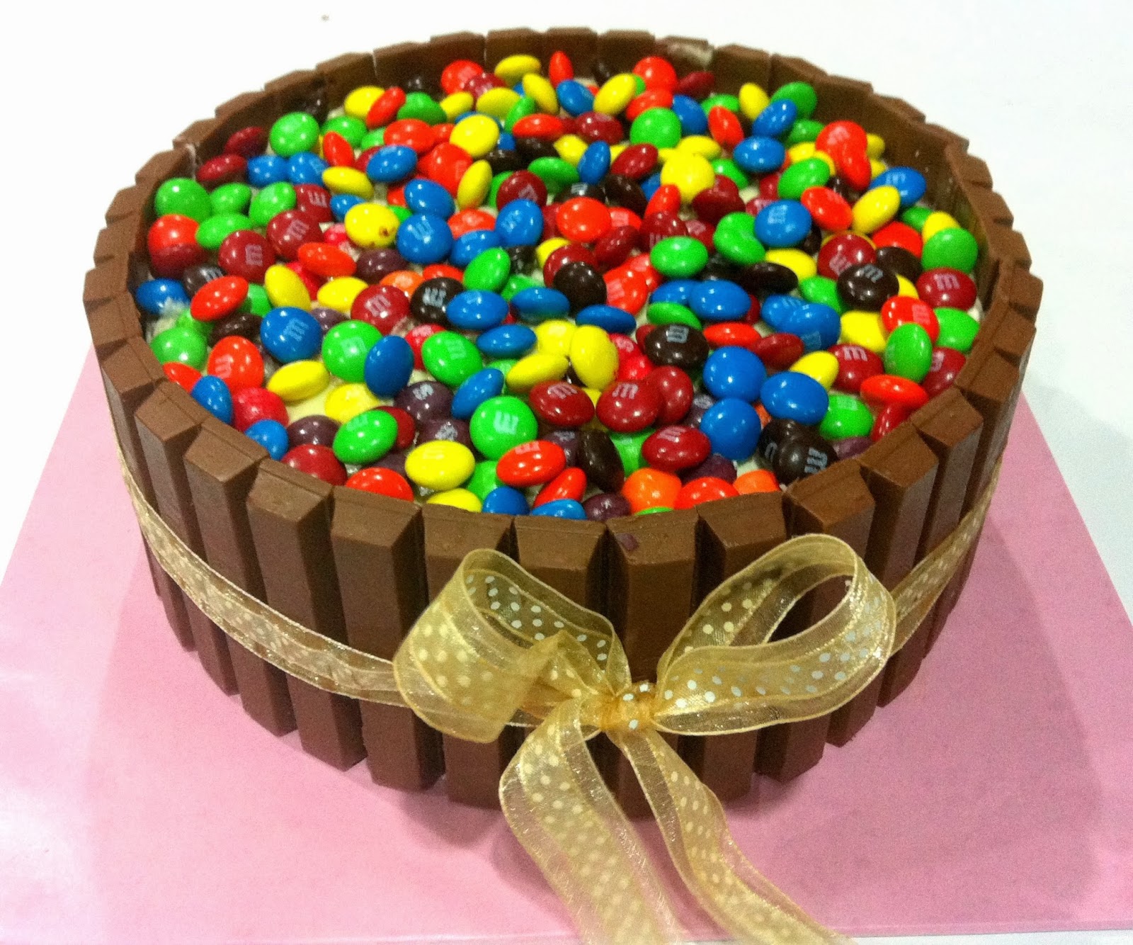 PRISHA's HOME BAKES Willy Wonka Cake..!