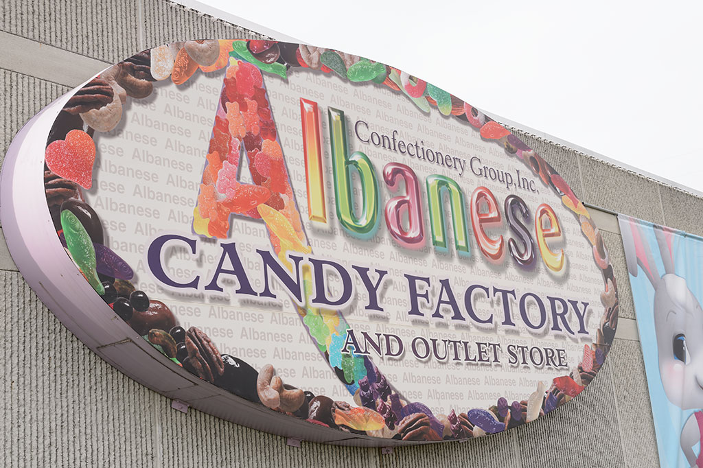Albanese Candy Factory