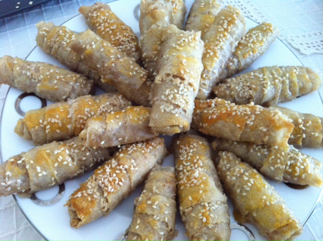 ballı bıldırcın Tahinli Börek