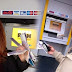 (ΚΟΣΜΟΣ)Γενναιόδωρο μηχάνημα ATM μοίρασε χρήματα σε περαστικούς!
