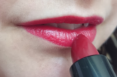 [Beauty] Manhattan All in One Lipstick 560 Ultimate Cherry