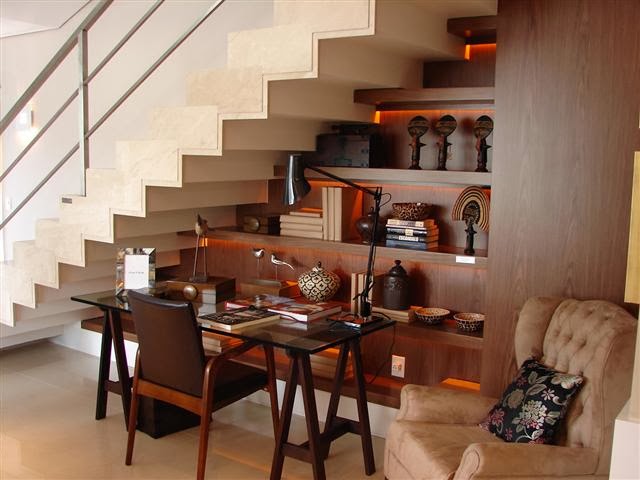 escada Decoração: Oito inspirações para seu pequeno home office