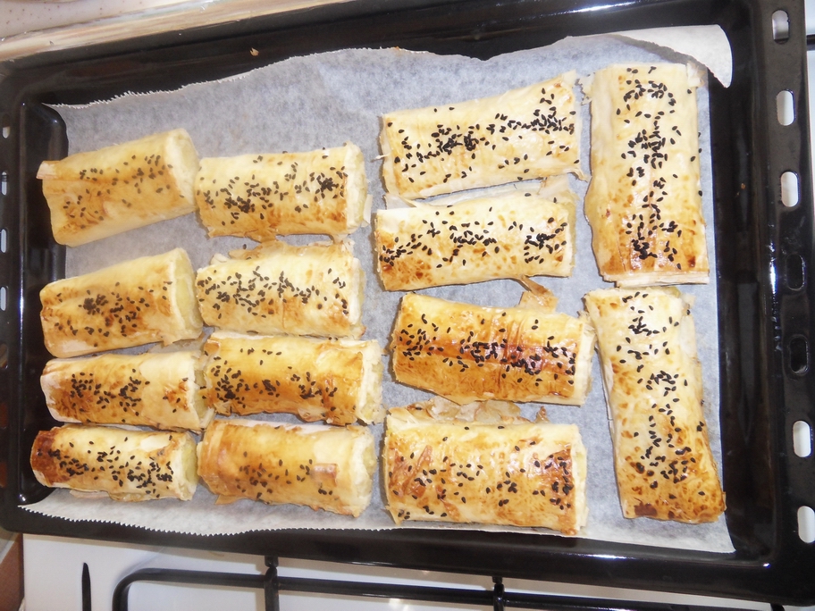 Baklavalık Yufkadan Patatesli Börek YELİZ� İN TARİFLERİ