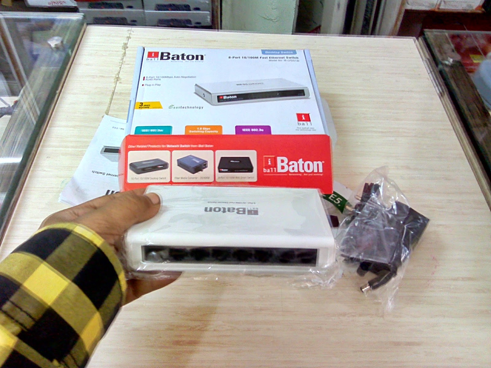 iBall 8-Port Switch iB-LFDS18i Price, Specification Unboxing & Review 