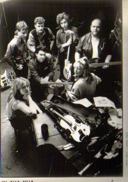 U2// = Sombras e Árvores Altas In Tua Nua