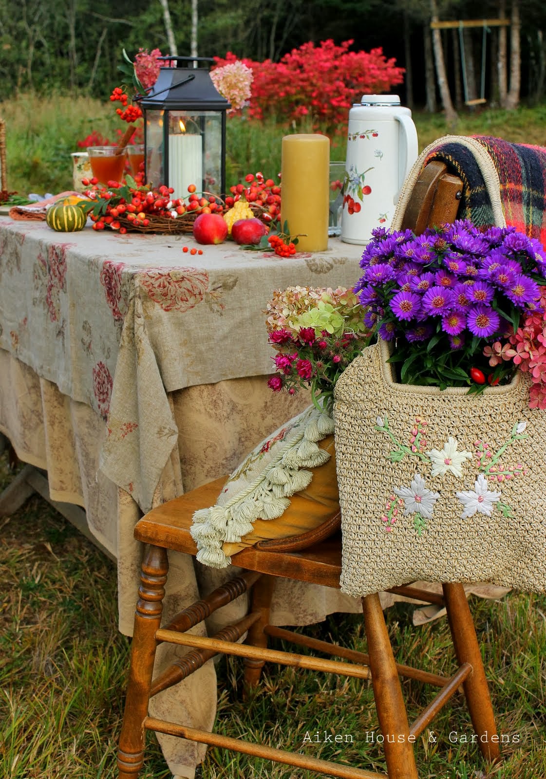 Aiken House & Gardens An Autumn Picnic