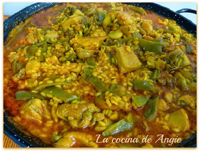 Paella Valenciana
