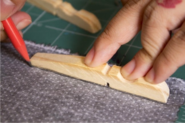 DIY | Lembrancinha para Chá de Panela pregador decorado, pregadores decorados, pregador de roupa decorado, pregadores de roupas decorados, artesanato com pregador, lembrancinha cha de panela, lembrança cha de panela, cha de panela, chá de panela, lembrancinha chá de panela, lembrancinha de cha de panela diferente, cha de cozinha, chá de cozinha, chá de casamento, cha de casamento, lembrancinha de festa, lembrança de festa, lembrancinha festa, como fazer lembrancinha, passo a passo de lembrancinha, lembrancinha barata, lembrancinha cha de cozinha barata, lembrancinha cha de panela barata