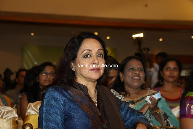  Hema Malini at Raheja Classic Summer Camp