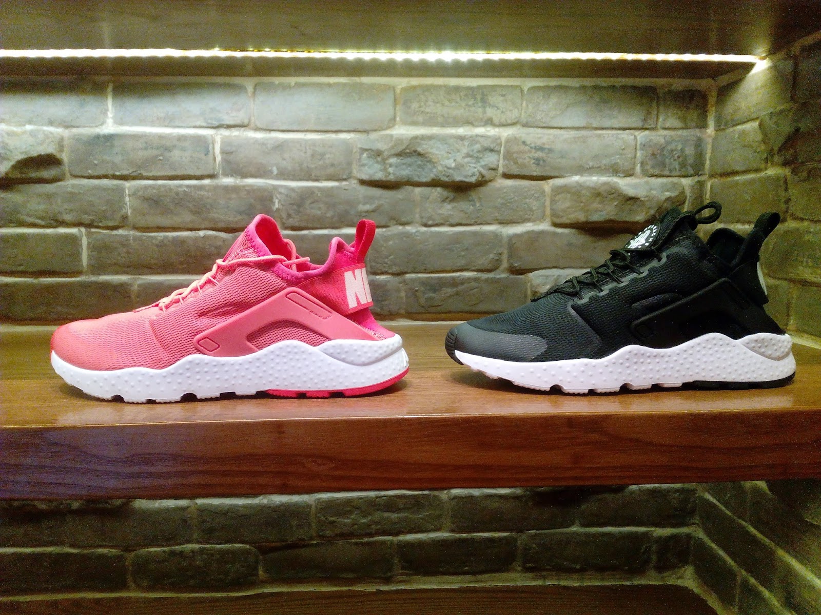 nike huarache womens academy nike huarache womens academy
