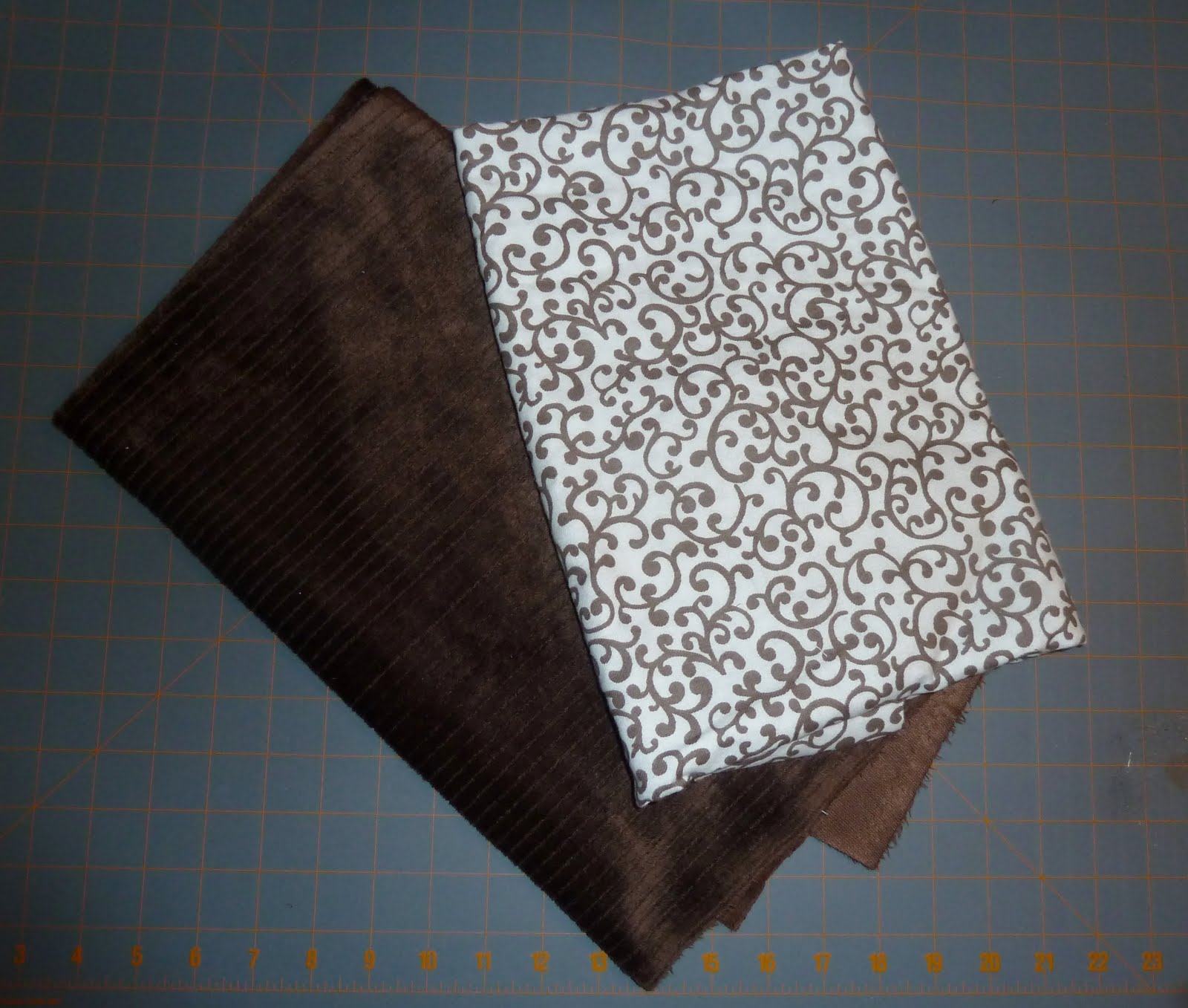 Sew Leelaa! How to make a Boppy Cover