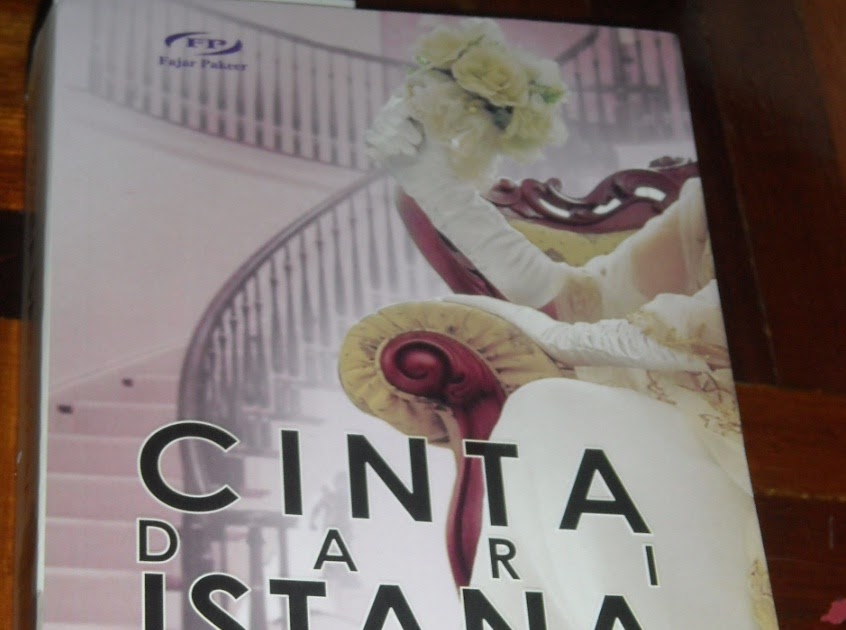 Ulat Buku: R: Cabaran 50 Novel: (9) Cinta Dari Istana
