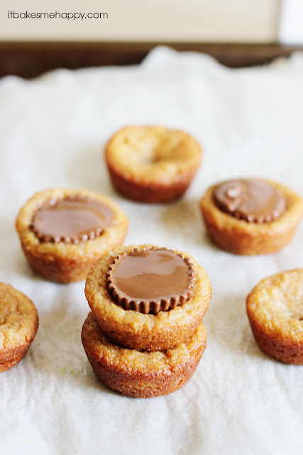 Peanut Butter Cookie Cups | It Bakes Me Happy