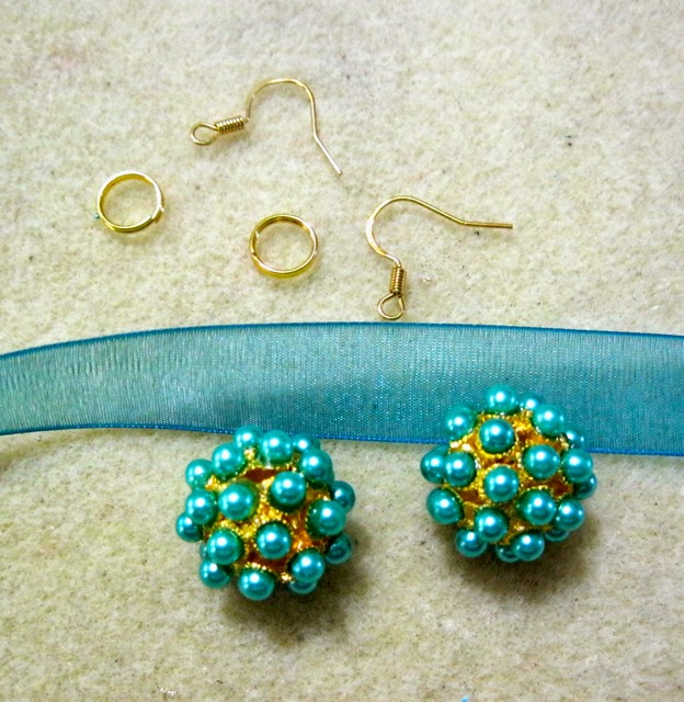 Raziela Designs DIY Ribbon Bead Earrings