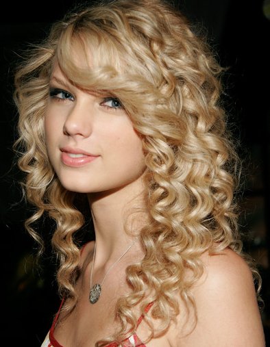 Curly Hairstyles for Girl