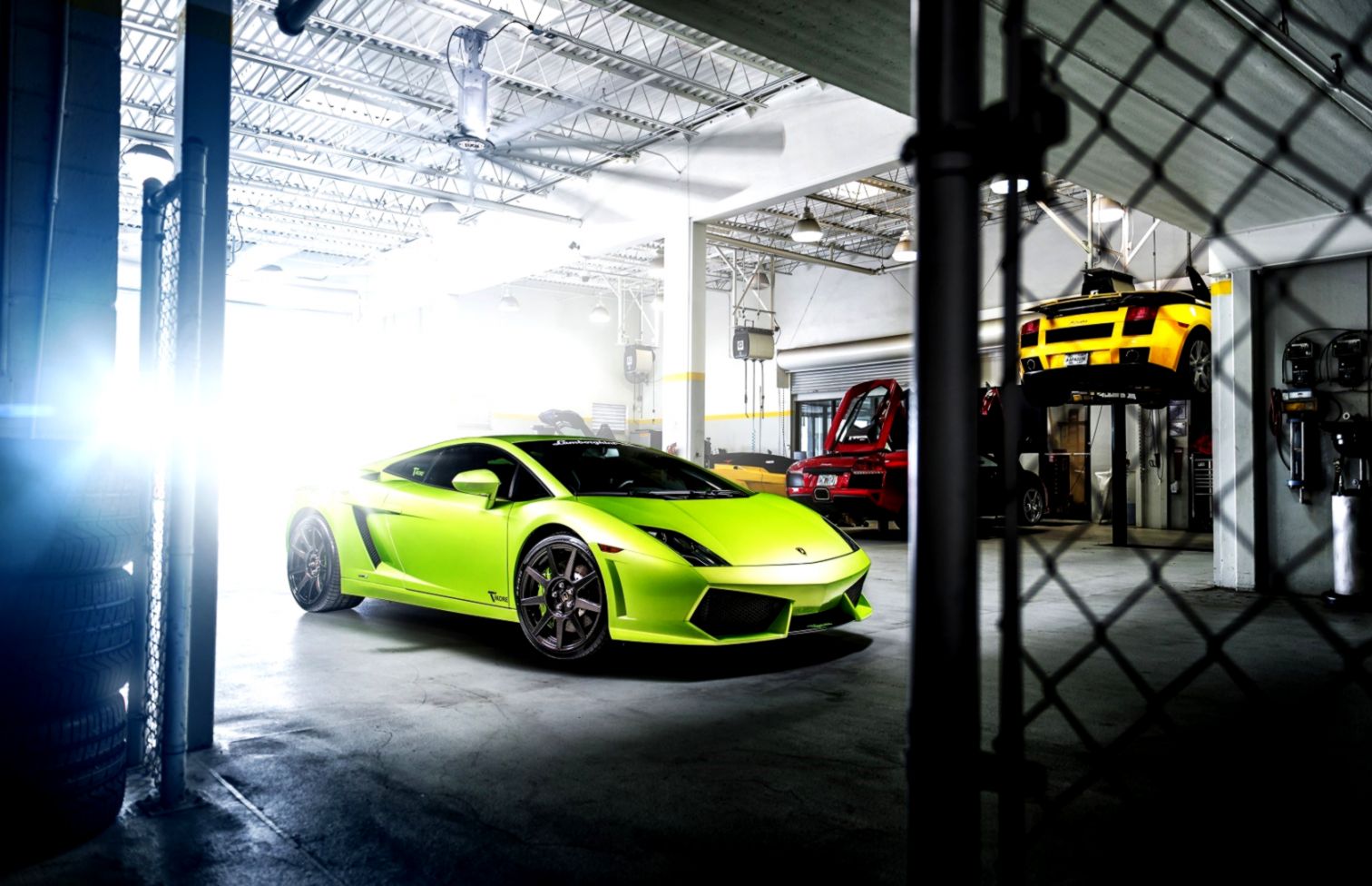 Lamborghini Gallardo Green Car Garage Hd Wallpaper