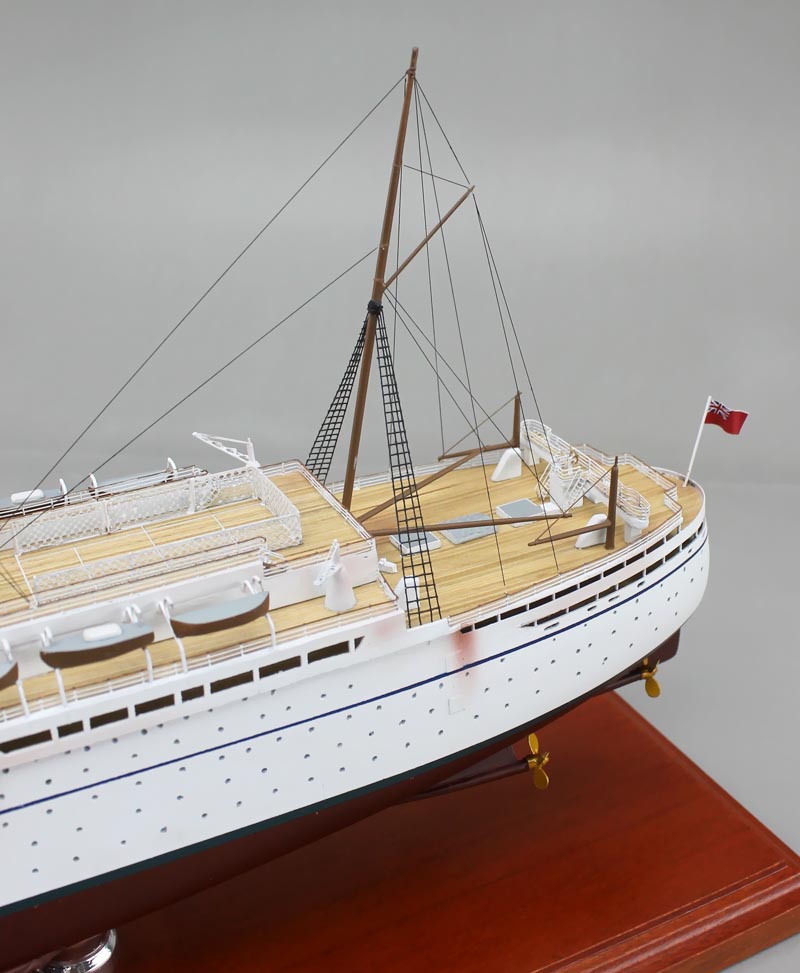 Recently Completed Ocean Liner Model RMS Empress of Britain1/350