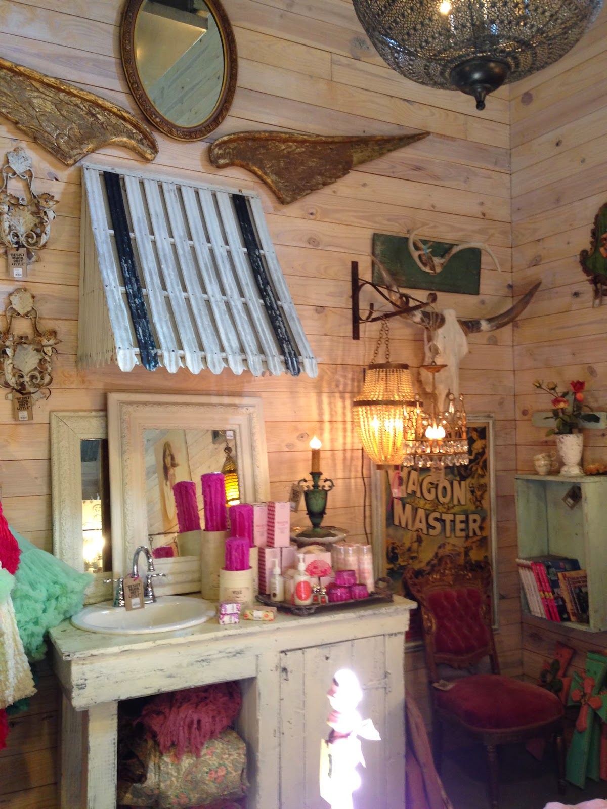 Coastal Charm Junk Gypsies