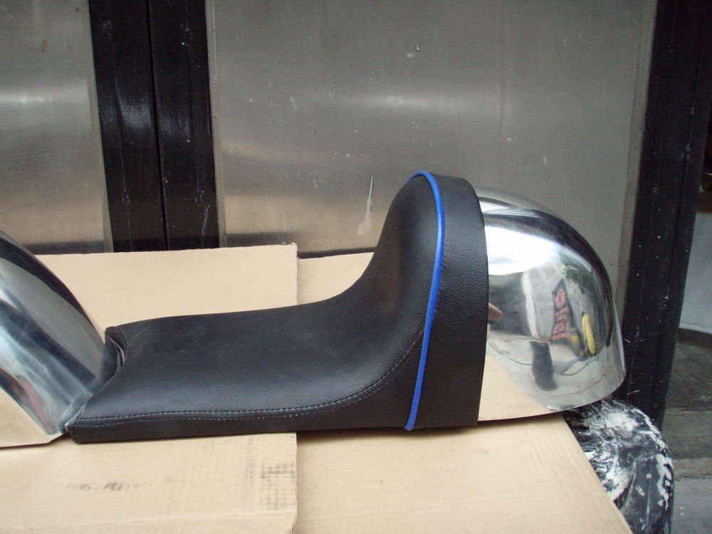 Pernak- Pernik Modifikasi Cafe Racer title=